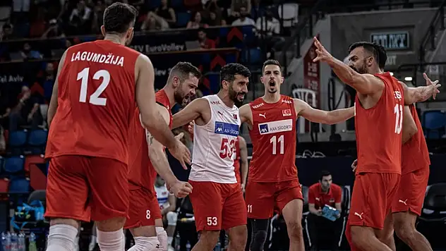 A Milli Erkek Voleybol Takımı çeyrek final şansını kaybetti
