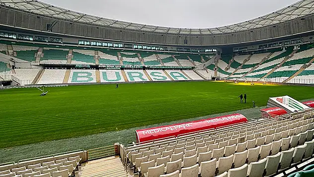 A Milli Futbol Takımı, 10. kez Bursa'da