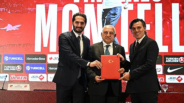 A Milli Futbol Takımı 3 yıllığına Vincenzo Montella'ya emanet
