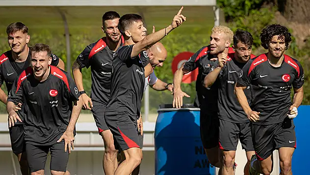 A Milli Futbol Takımı, Çekya maçının hazırlıklarını sürdürdü

