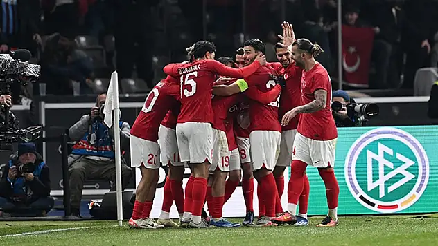 A Milli Futbol Takımı, Galler'de tarihi başarı peşinde
