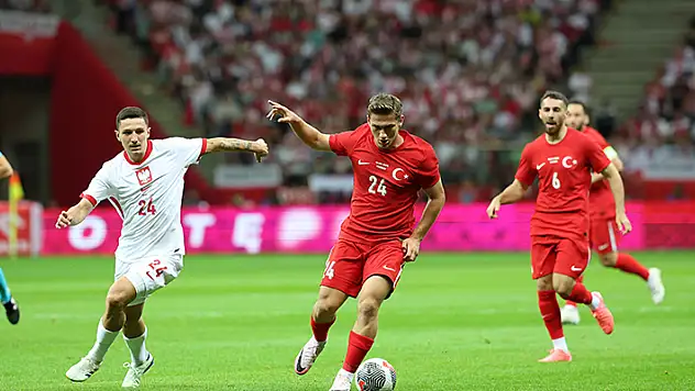 A Milli Futbol Takımı, hazırlık maçında Polonya'ya 2-1 mağlup oldu
