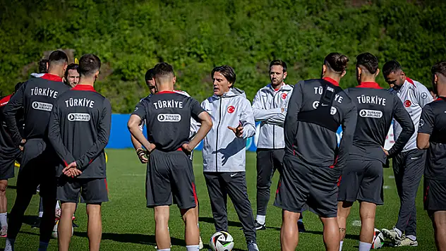 A Milli Futbol Takımı, Hollanda maçının hazırlıklarına devam etti
