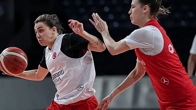 A Milli Kadın Basketbol Takımı Fransa'da 
