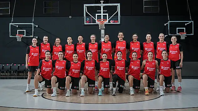 A Milli Kadın Basketbol Takımı kampa girdi