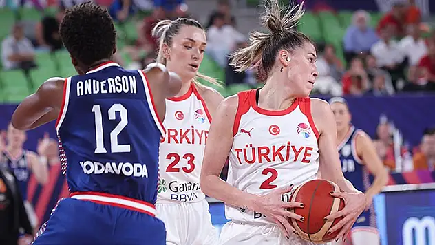 A Milli Kadın Basketbol Takımı,  Sırbistan'a yenildi
