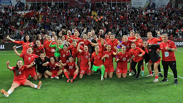 A Milli Kadın Futbol Takımı'nın İsviçre ve Macaristan maçları aday kadrosu açıklandı
