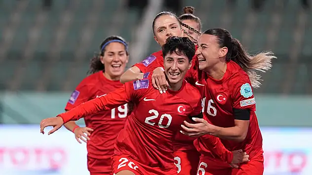 A Milli Kadın Futbol Takımı yarın Ukrayna'ya konuk olacak
