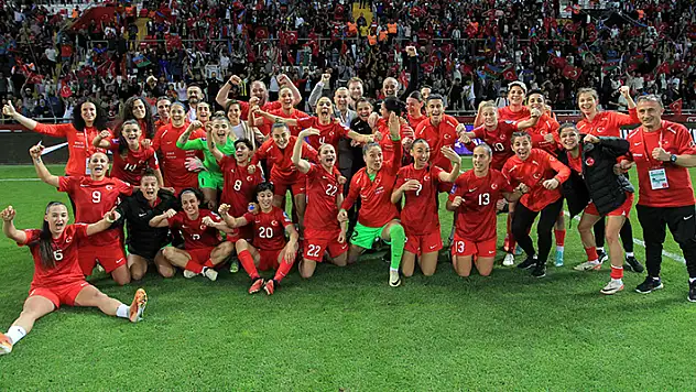 A Milli Kadın Futbol Takımı'nda İsviçre ve Macaristan maçlarının aday kadrosu belli oldu
