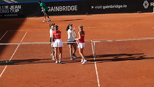 A Milli Kadın Tenis Takımı, Billie Jean King Cup'ta Portekiz'i 2-1 mağlup etti
