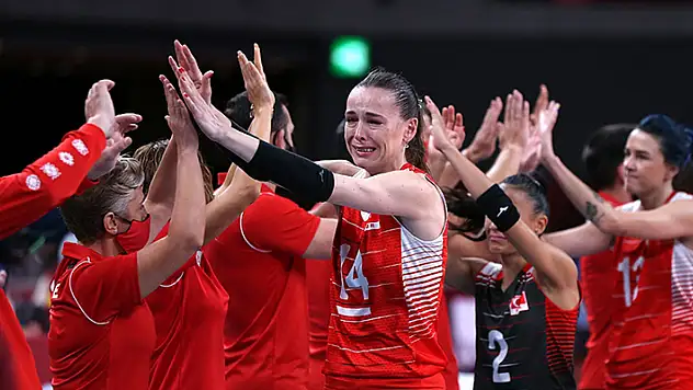 A Milli Kadın Voleybol Takımı, 2020 Tokyo Olimpiyat Oyunları'na çeyrek finalde veda etti
