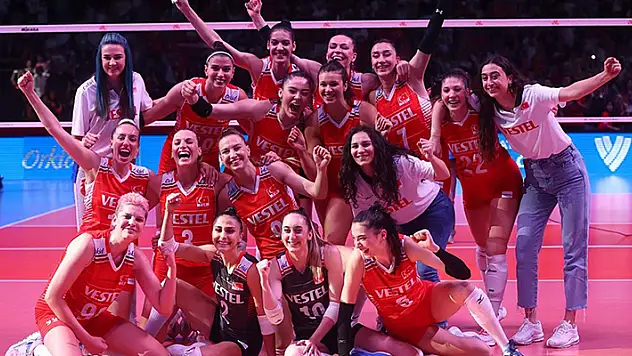 A Milli Kadın Voleybol Takımı, Belçika'yı 3-1 yendi
