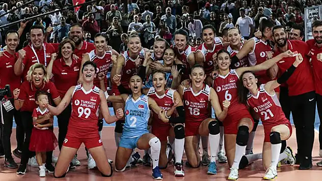 A Milli Kadın Voleybol Takımı finalde