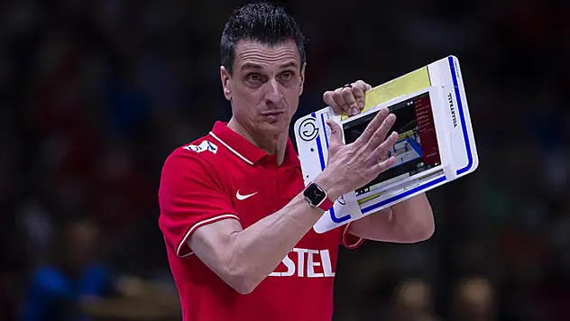 A Milli Kadın Voleybol Takımı'nda Giovanni Guidetti ile yollar ayrıldı

