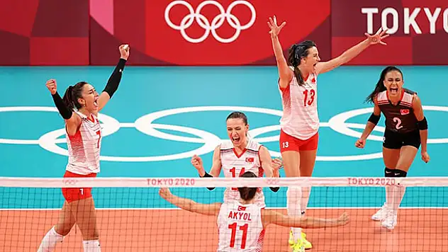A Milli Kadın Voleybol Takımı olimpiyatlarda ilk kez çeyrek finale yükseldi