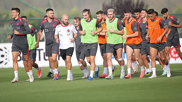 A Milli Takım, Galler maçı hazırlıklarını sürdürdü
