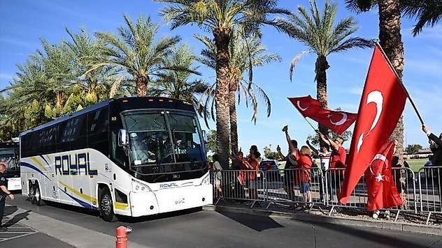 A Milliler, Arizona'da kampa girdi