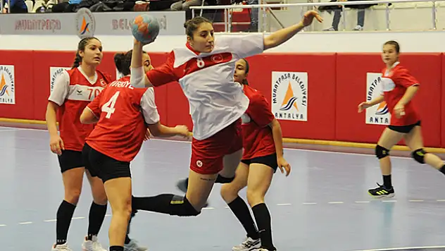 A Milliler'in rakibi Rusya