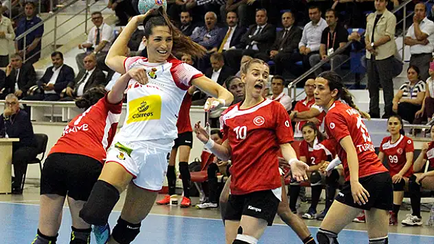 A Milliler'in rakipleri belli oldu