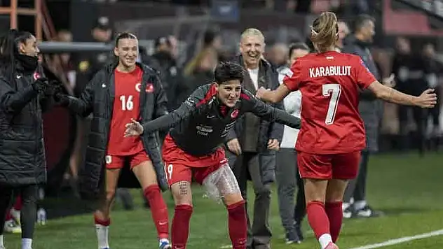 A Milliler, Malta'yı 3 golle devirdi