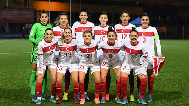 A Milliler zorlu grupta 
