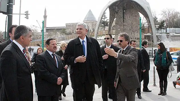 AB Bakanı Volkan Bozkır Konya'da