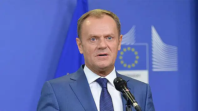 AB Konseyi Başkanı Tusk, Davutoğlu'nu kutladı