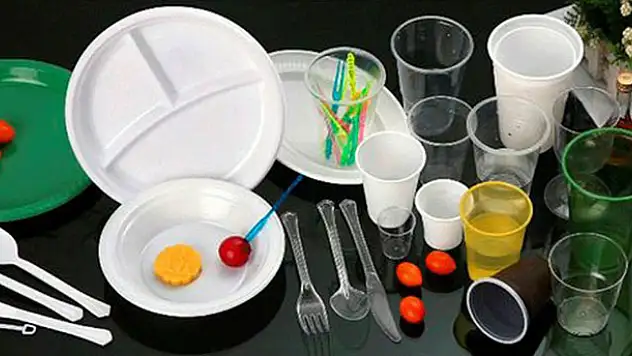 AB Konseyi'nden tek kullanım plastik ürünlere yasak