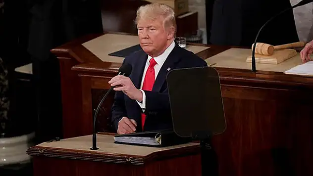 ABD Başkanı Trump, Senato'daki azil oylamasında aklandı