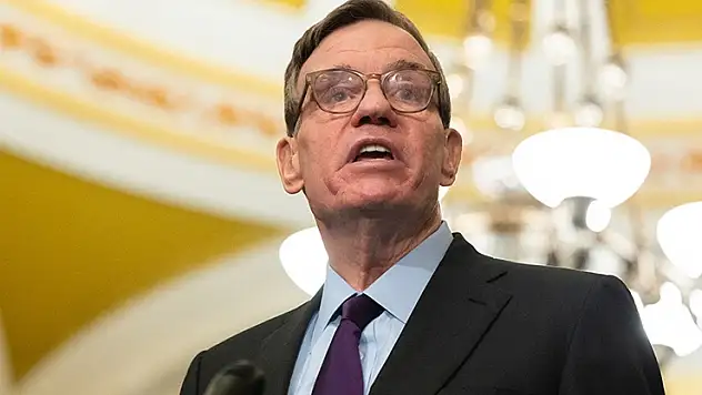 ABD'li Senatör Warner, ülkede artan Müslüman ve Arap karşıtlığına dikkati çekti