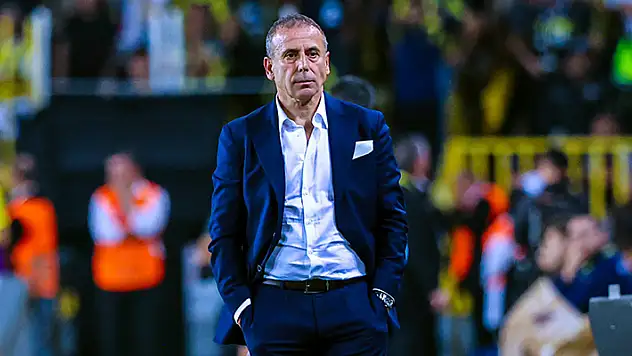 Abdullah Avcı, Fenerbahçe'yi 3 kez zirveden indirdi

