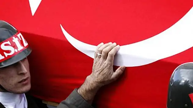 Acı haber gece yarısı geldi! - Bitlis'te mayın patladı: 2 şehit,1 yaralı