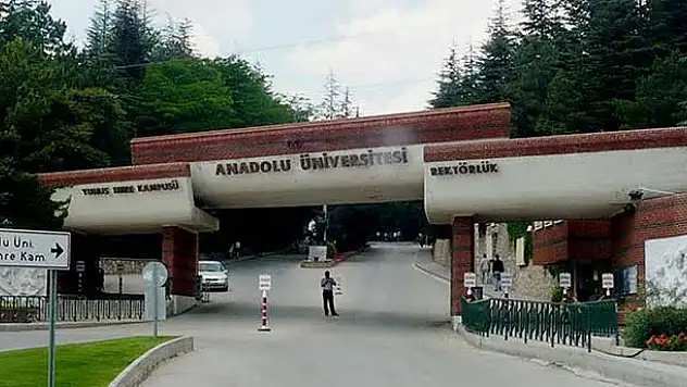 Açıköğretimde öğrenciye 'özel sınav kitapçığı'