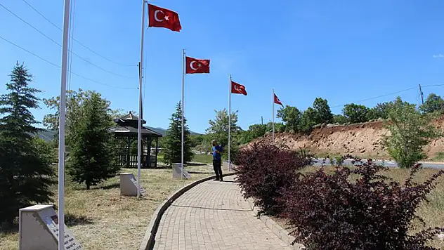 Acının yıldönümü! Bingöl'de 7'si Konyalı 33 Mehmetçiğin şehit edilmesinin üzerinden 28 yıl geçti!
