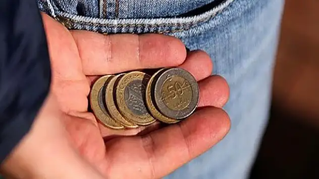 Açlık sınırı 1893 liraya yükseldi