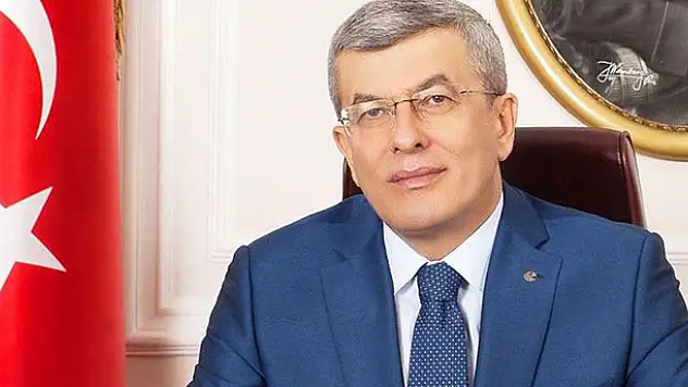 Adalet Bakanı Abdülhamit Gül, müsteşar Kenan İpek'i görevden aldı