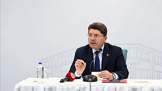 Adalet Bakanı Tunç, Vietnam'da Siber Suçlara Karşı BM Sözleşmesi imza töreninde konuştu