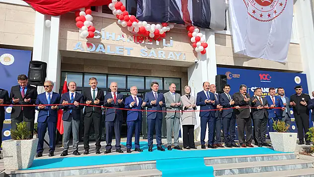 Adalet Bakanı Yılmaz Tunç, Konya'nın Cihanbeyli ilçesinde Adalet Sarayı'nın açılışına katıldı