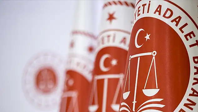 Adalet Bakanlığı 64 sözleşmeli bilişim uzmanı alacak
