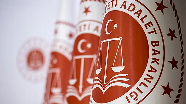 Adalet Bakanlığı, özel daire başkanlığıyla mağdur kadınlara destek oluyor
