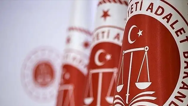 Adalet Bakanlığı sınavları hafta sonu 4 oturumda yapılacak
