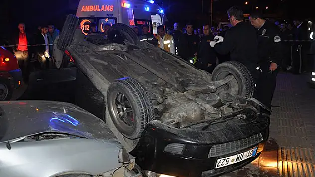 Adana'da Kaza anı güvenlik kamerasına yansıdı