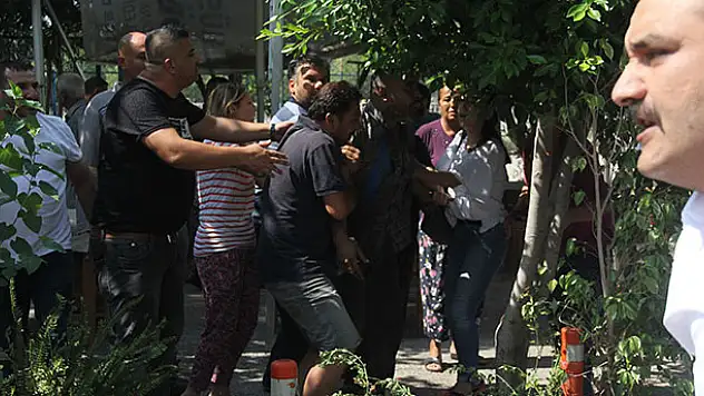 Adana'da korkunç olay! 3 kişiyi öldürdü