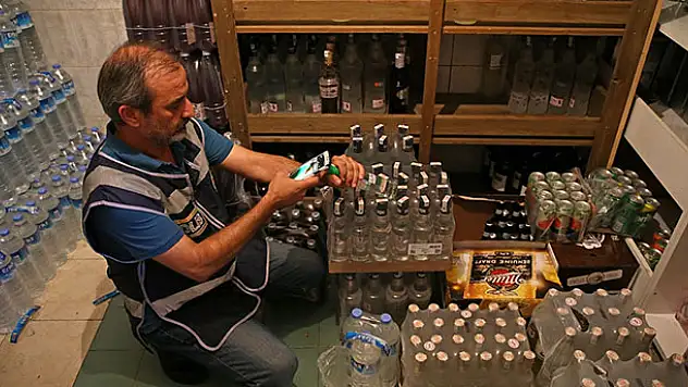 Adana'da 'metil alkol' operasyonu