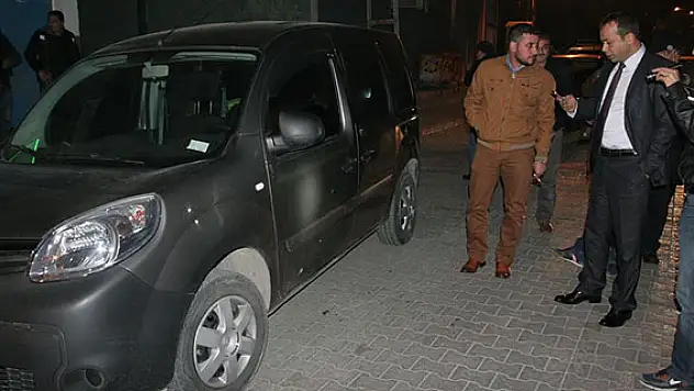 Adana'da polis otosuna silahlı saldırı