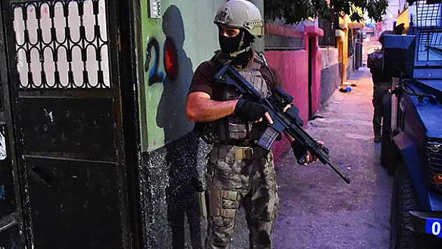 Adana'da polise yönelik saldırı önlendi: 7 gözaltı