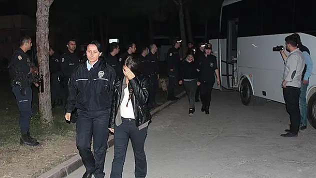 Adana'daki terör operasyonunda 39 gözaltı