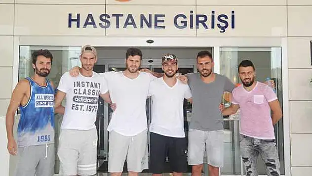 Adana Demirsporlu futbolcular sağlık kontrolünden geçti