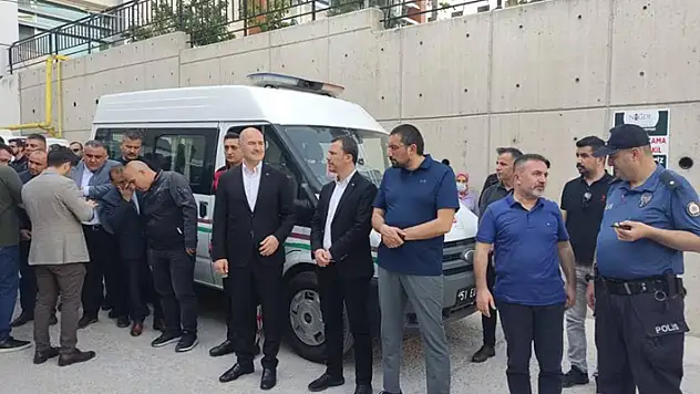 Adana -Konya kara yolundaki kazada hayatını kaybeden öğrencilerin cenazeleri  memleketlerine uğurlandı
