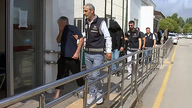 Adana merkezli 'Ayar-3' operasyonunda 10 kişi tutuklandı
